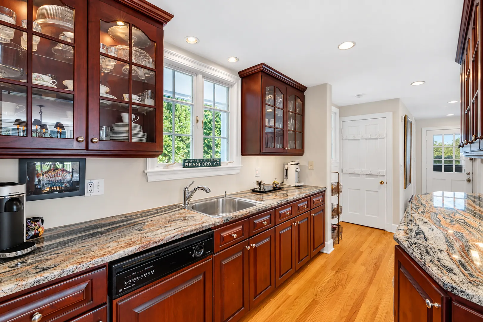40 Brookhills Road Photo 12