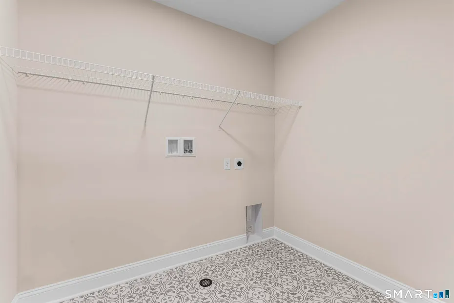 6 Twin Valley Road Photo 16