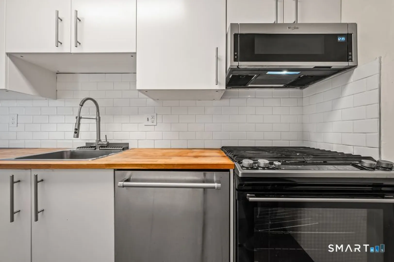 30 Woodland Street  #8LM Photo 8