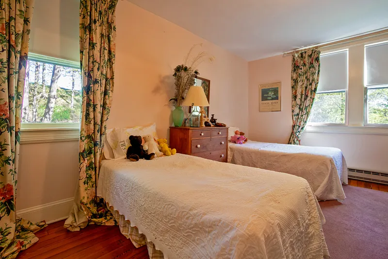 170 Greendale Road Photo 18