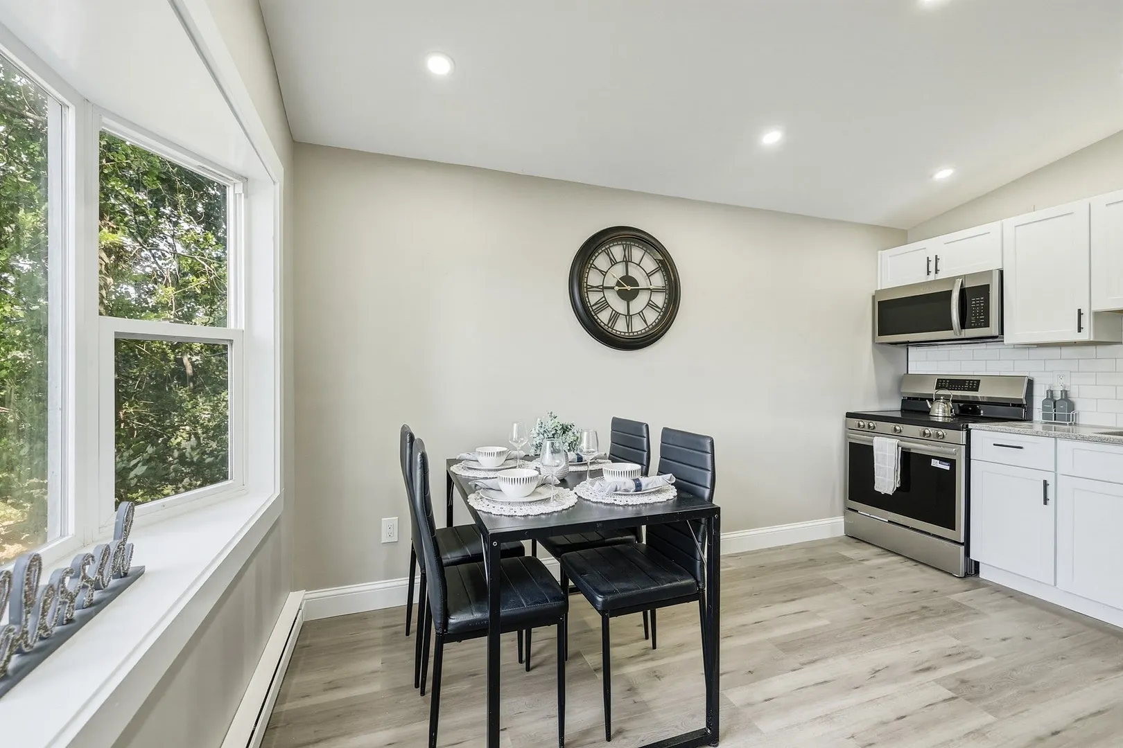 73 Cubles Dr Photo 7