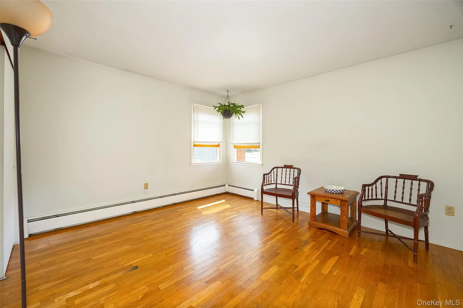 76 Phillips Street Photo 16