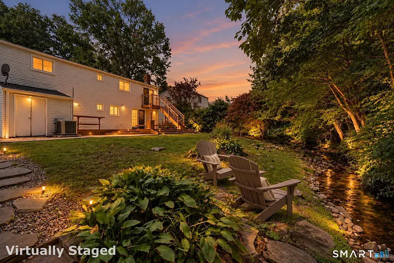 27 Amherst Place Photo 37