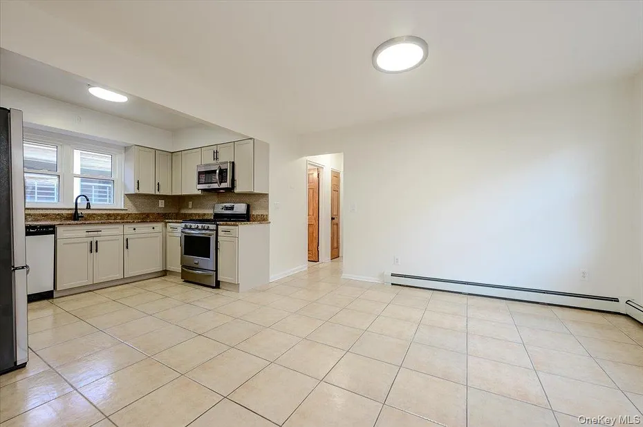 1183 Neill Avenue Photo 9