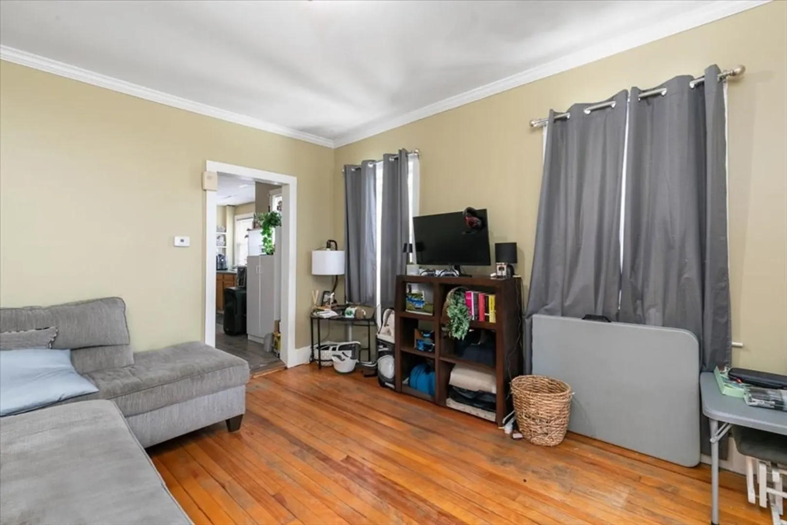 3 Cedar St Photo 18