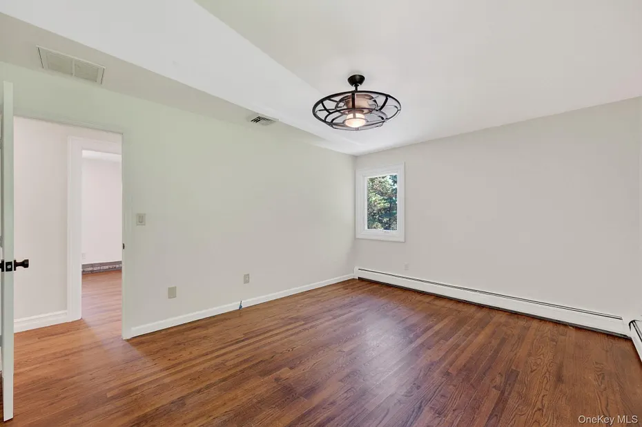 21 Crest Court Photo 28