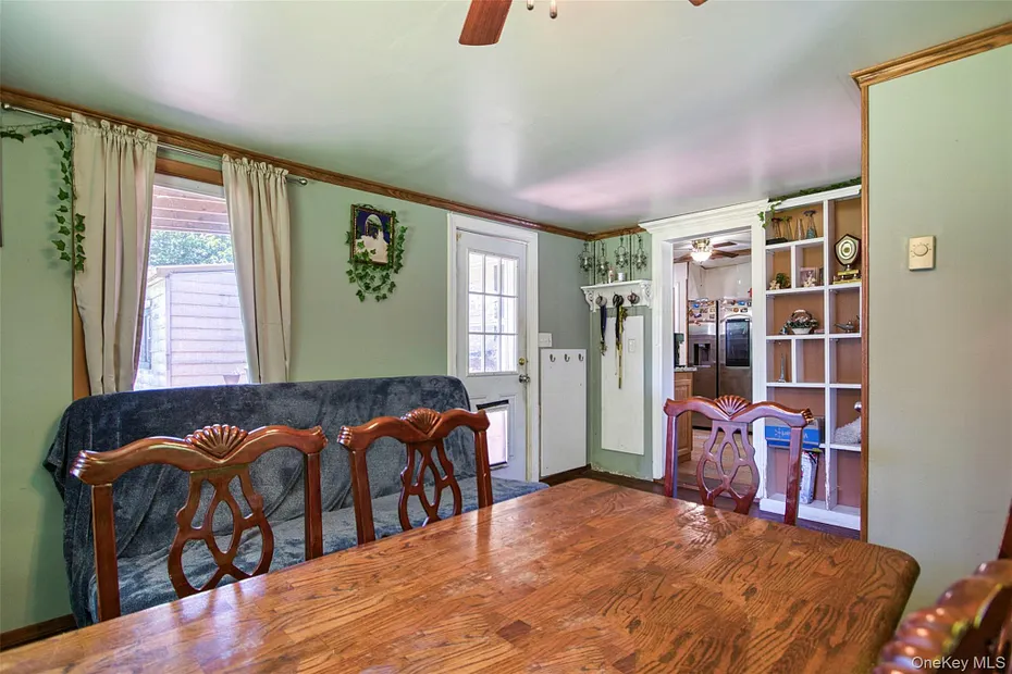32 Mager Avenue Photo 9