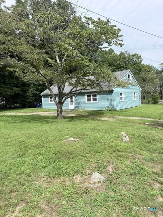 448 Pumpkin Hill Road Photo 2