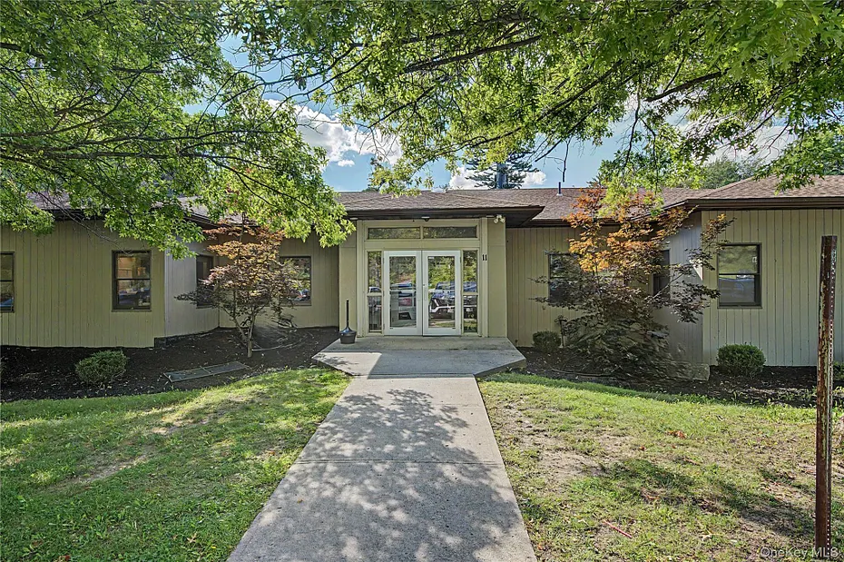 11 Abrams Road Photo 3