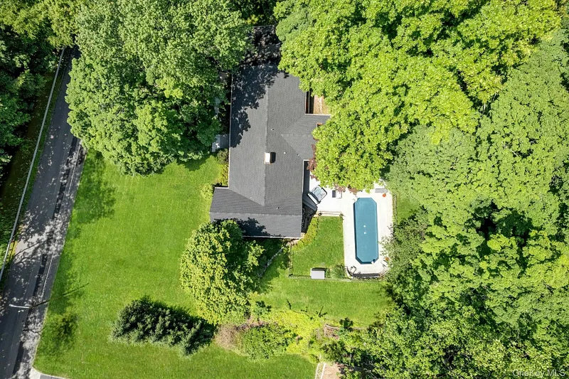 15 Deerfield Lane S Photo 4