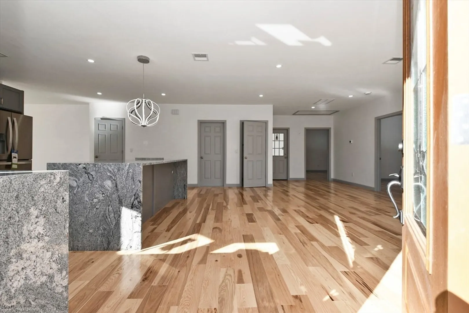 1 Stockwell Road Photo 2