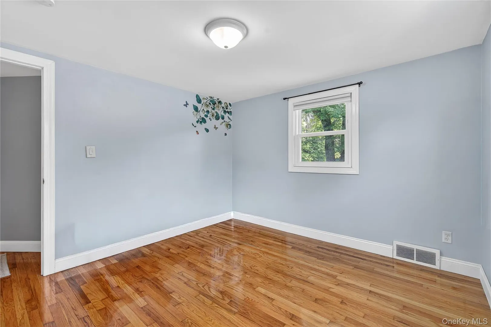 9 Arbor Drive Photo 18