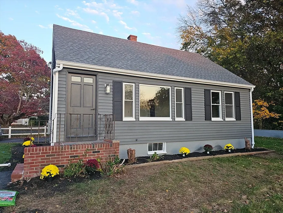 850 Terry Ln Photo 1