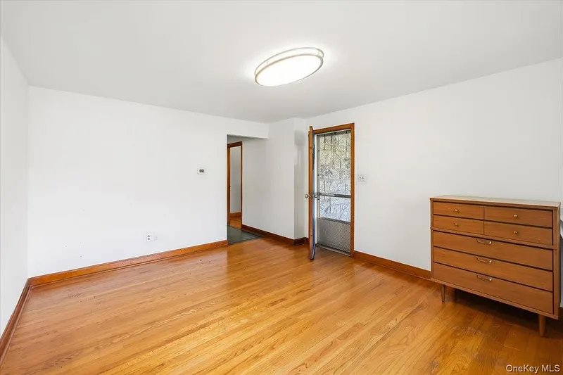 159 Ramapo Road Photo 12