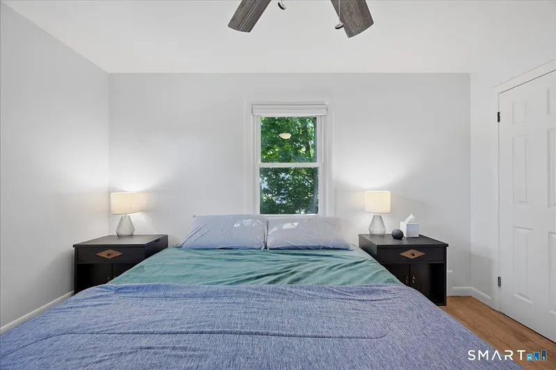 133 Bloomingdale Road Photo 22