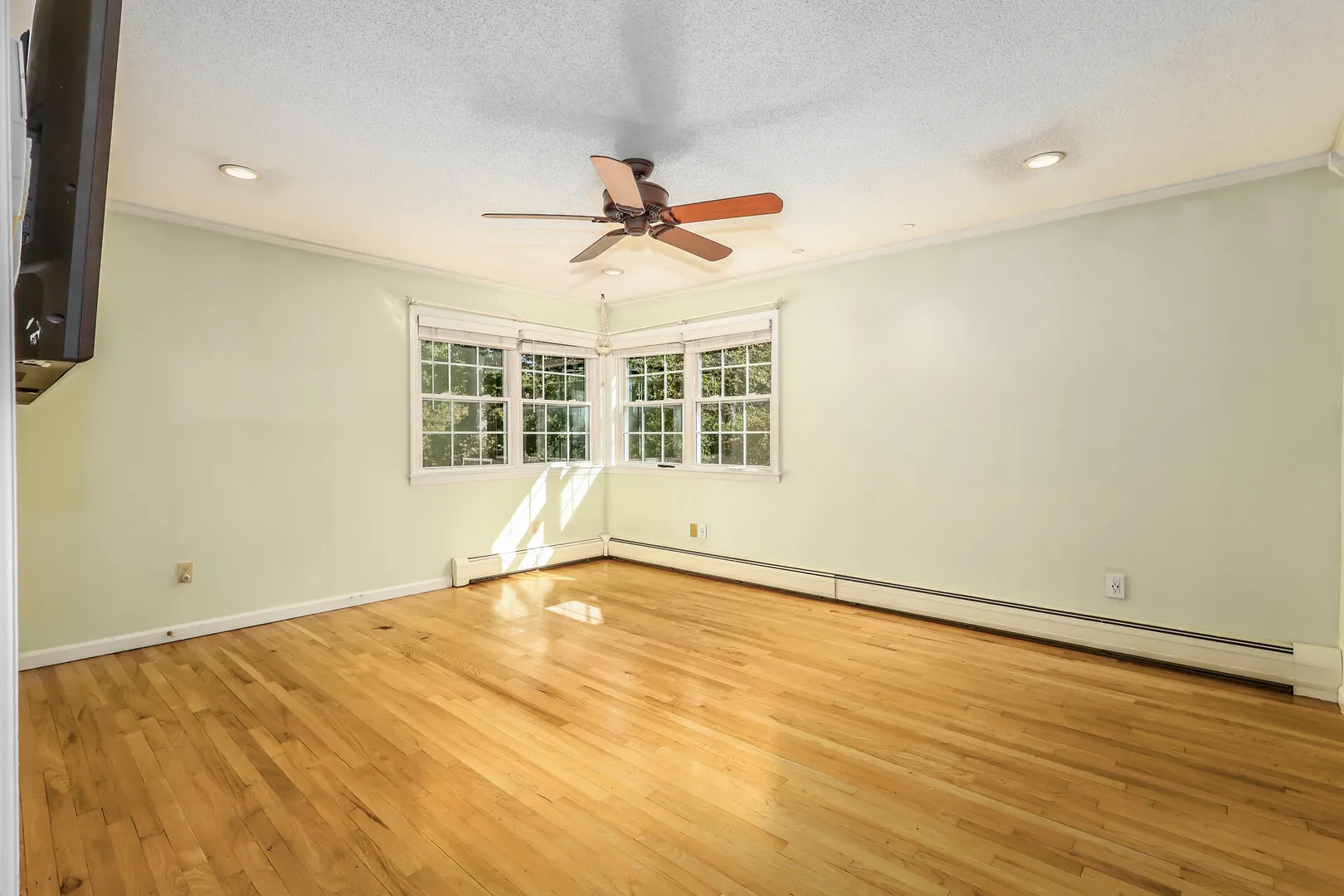 31 Deer Run Road Photo 13
