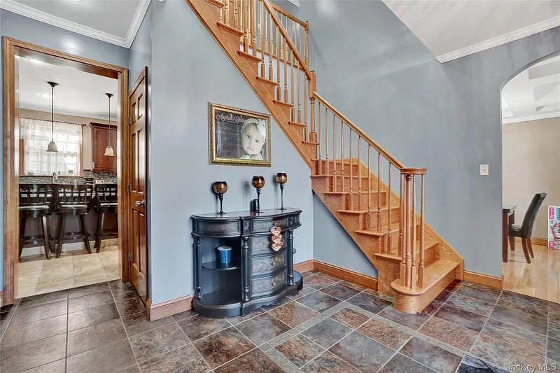 210 Grey Road Photo 10