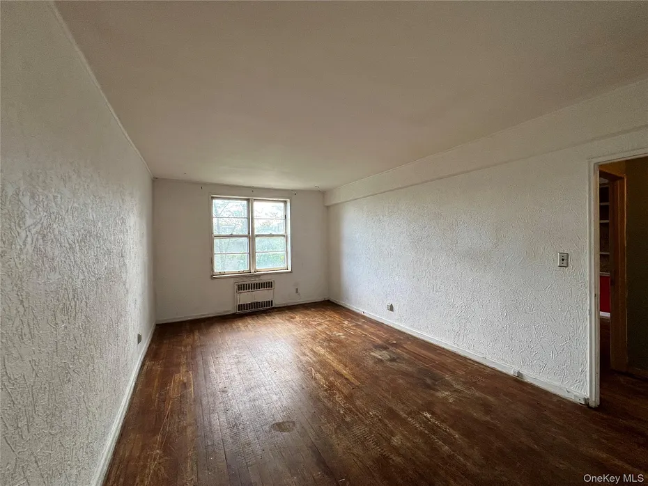 315 King Street  #2H Photo 6