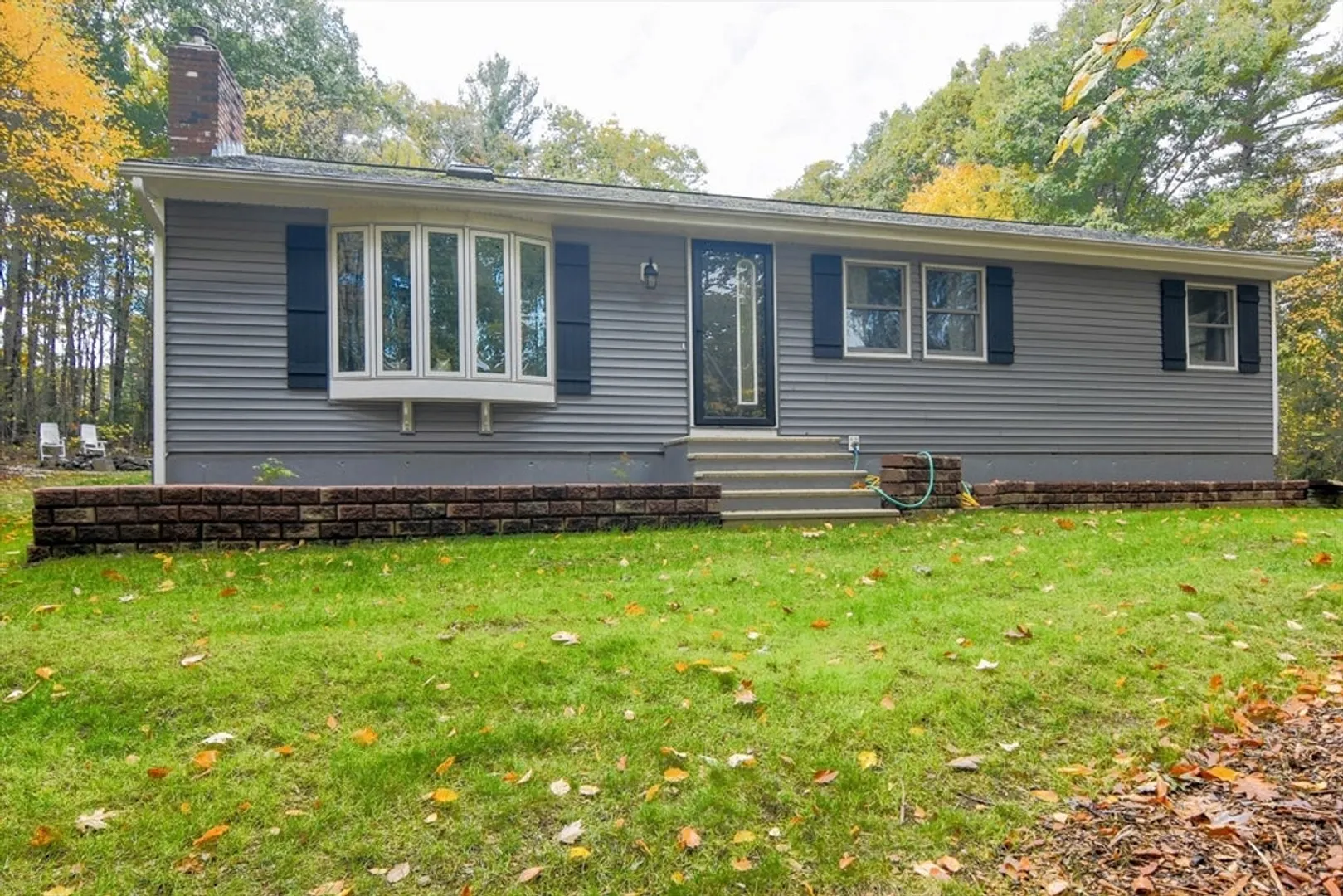 85 Paddock Rd Photo 1