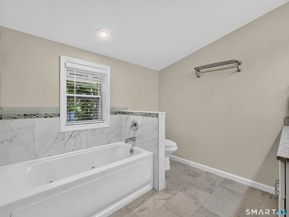 149 Liberty Street Photo 27