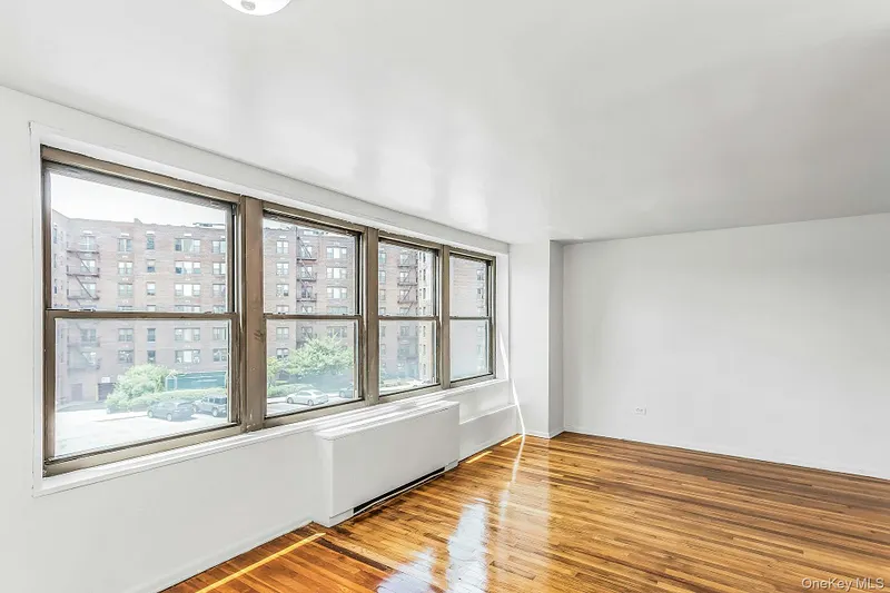 209-39 23rd Avenue  #3F Photo 7