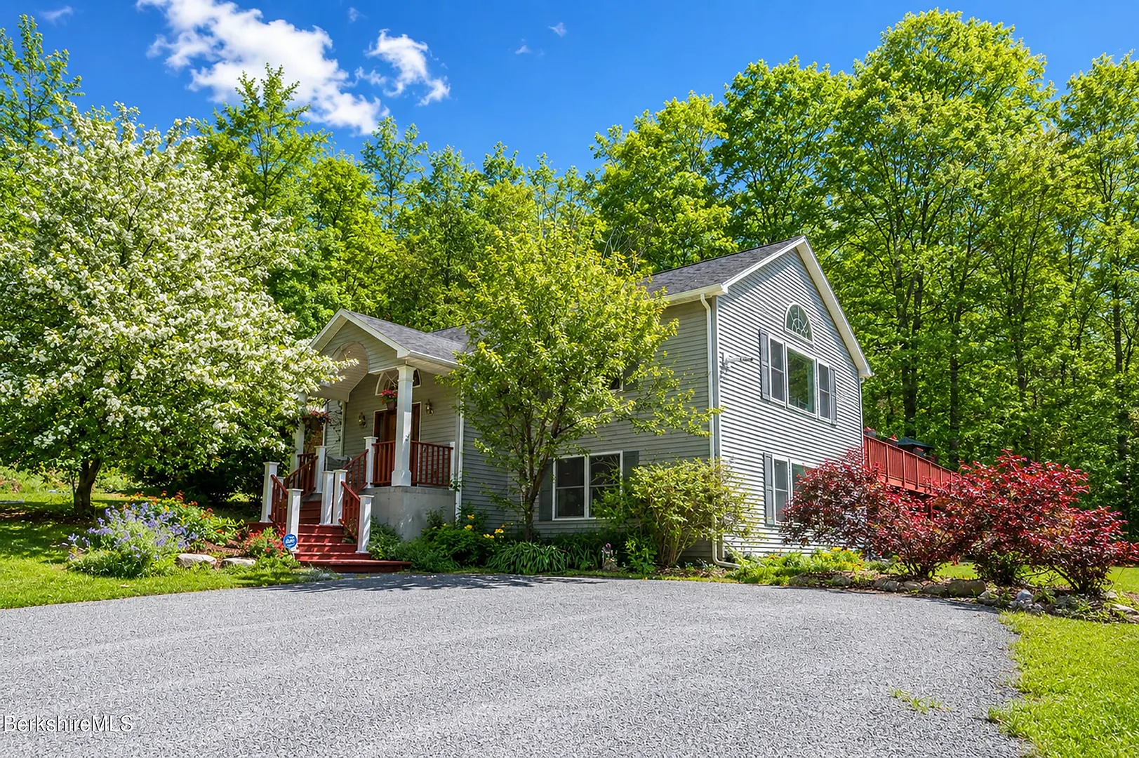 120 N Hoosac Rd Photo 1