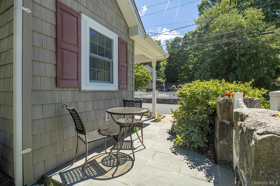 1 Colonial Drive Photo 49