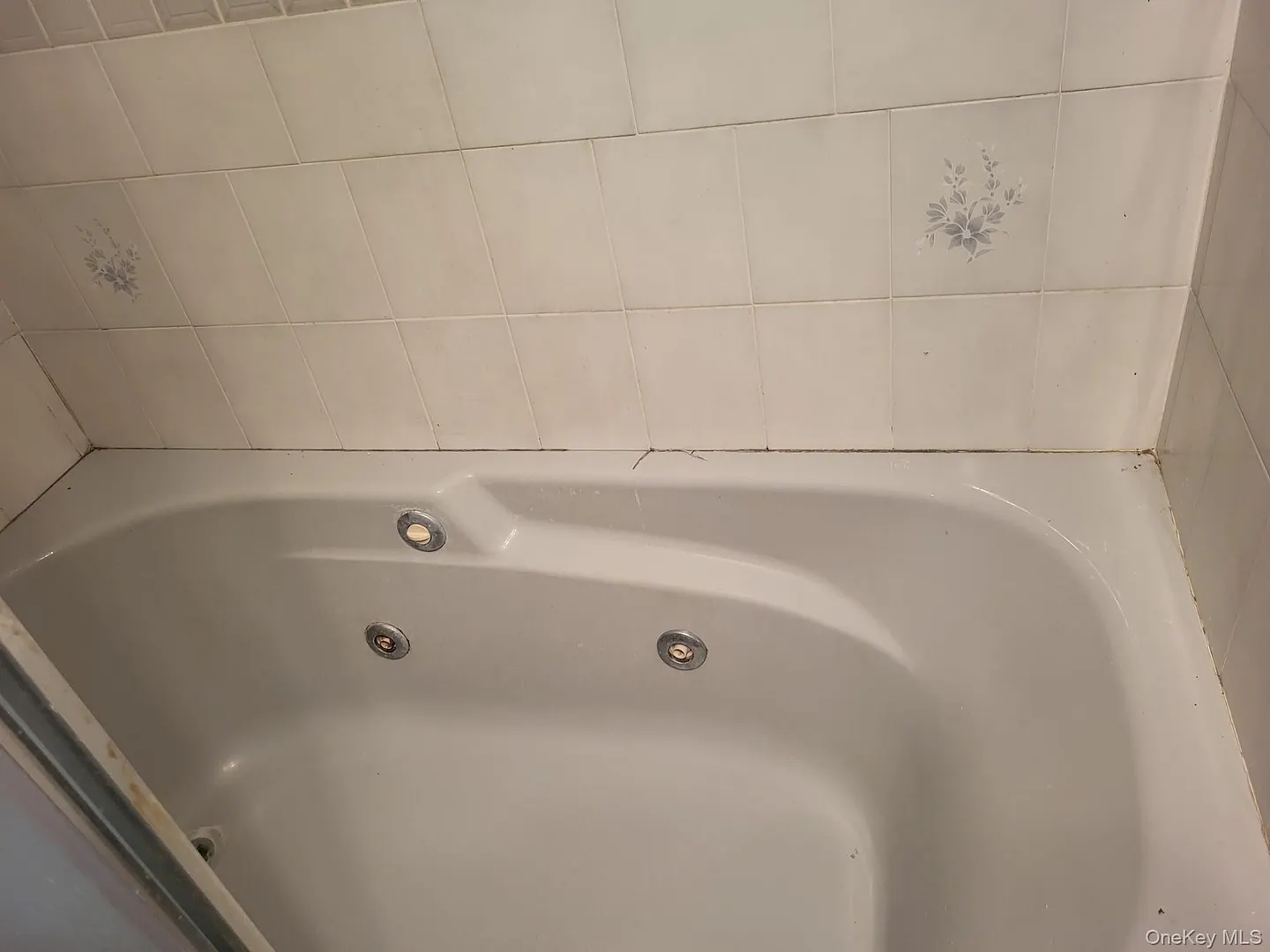 7 Hambletonian Avenue Photo 22