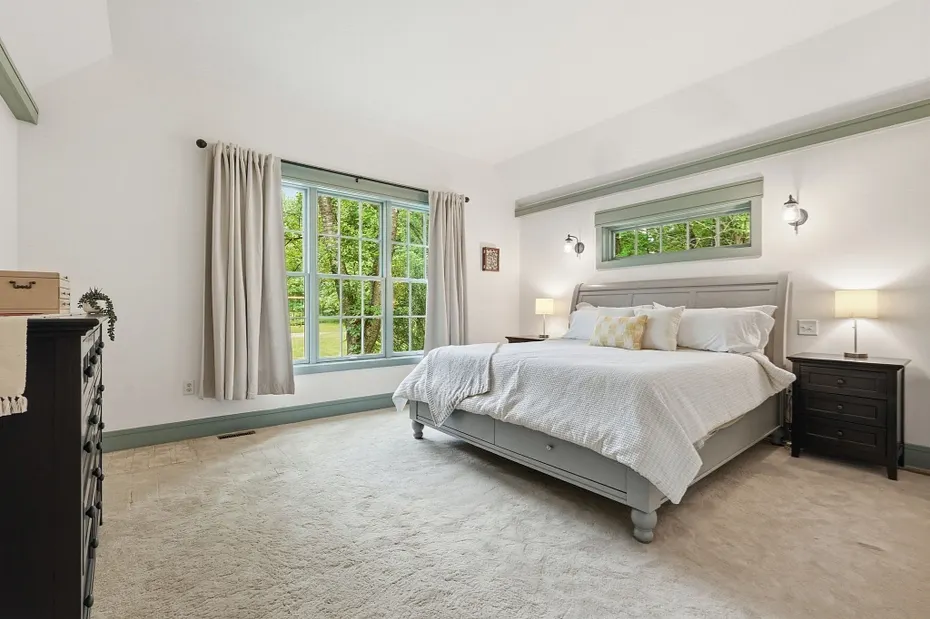18 Eveningstar Dr Photo 15