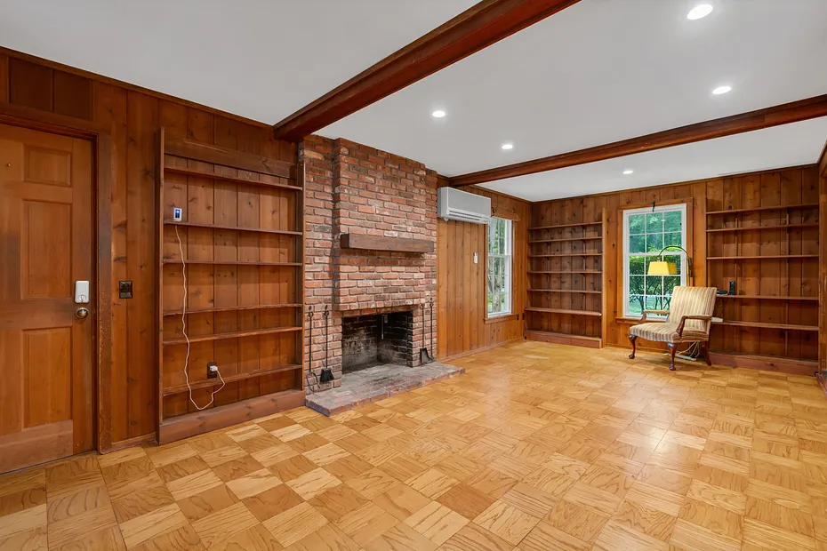 12 Wychwood Road Photo 13