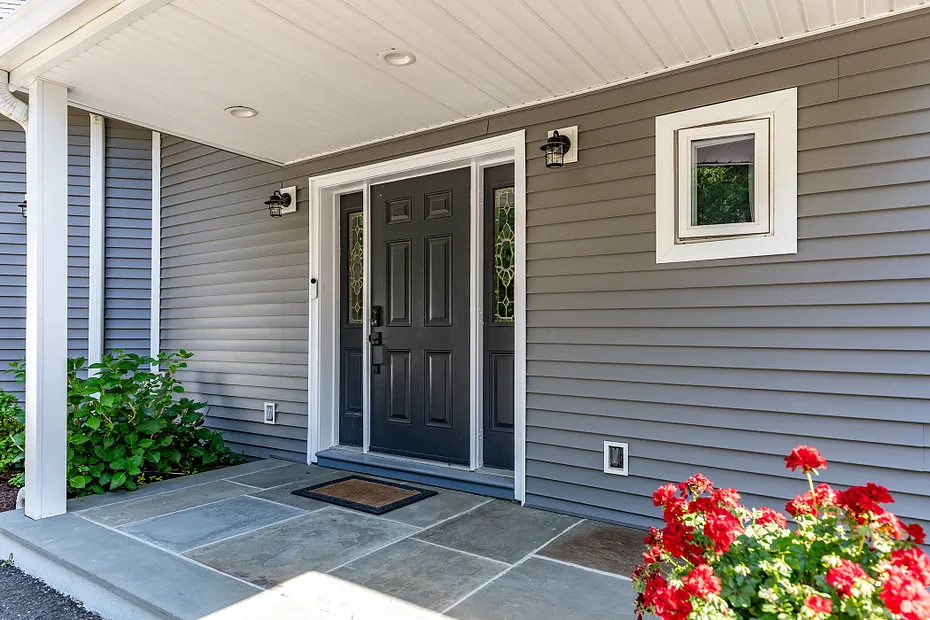 28 Drewbarrie Lane Photo 32