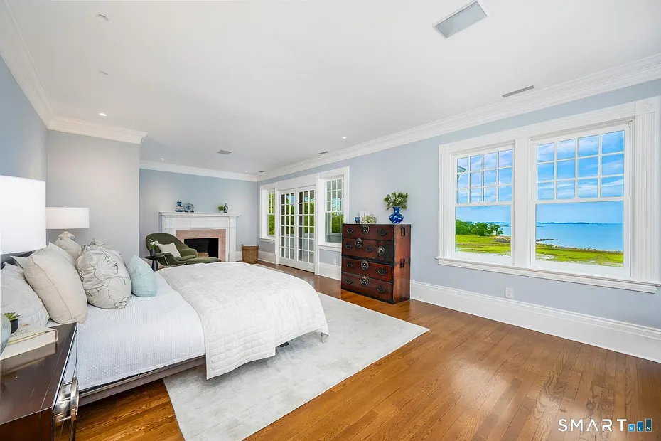 155 Long Neck Point Road Photo 20