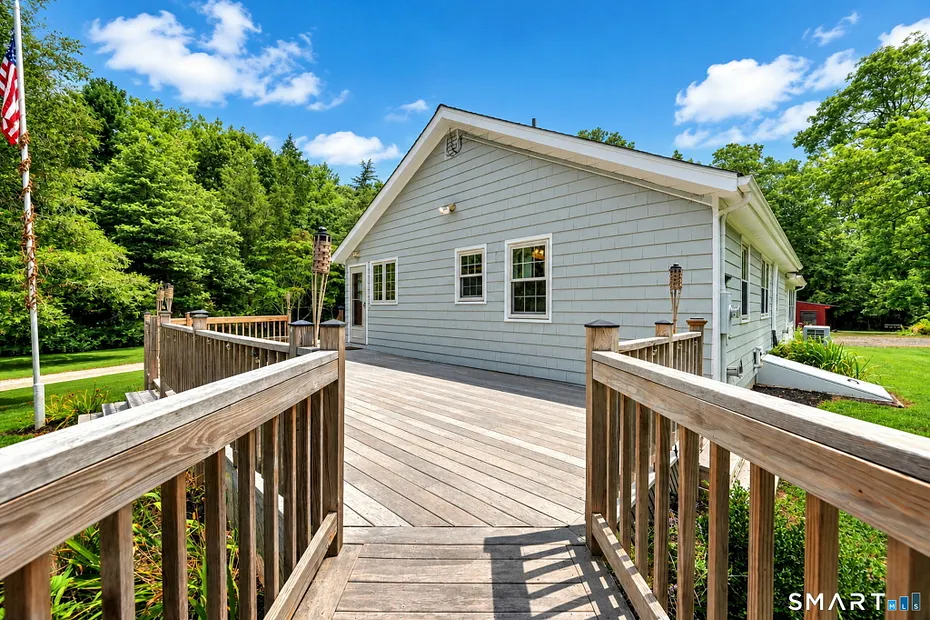 86 Spencer Hill Photo 23