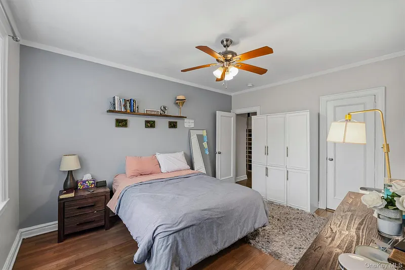 19 William Street  #2D Photo 10