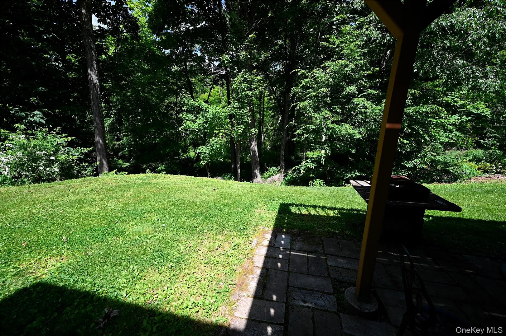 16 Greenridge Court Photo 27