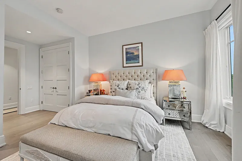 740 Davenport Avenue  #1 Photo 28