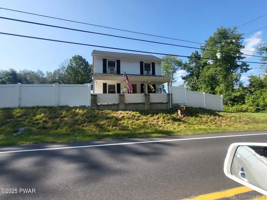592 Mount Bethel Highway Photo 3