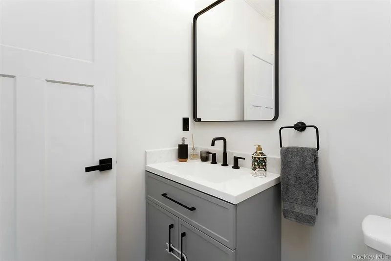 20 Sophia Lane Photo 19