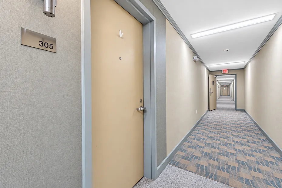 184 Pequot Avenue  #305 Photo 3