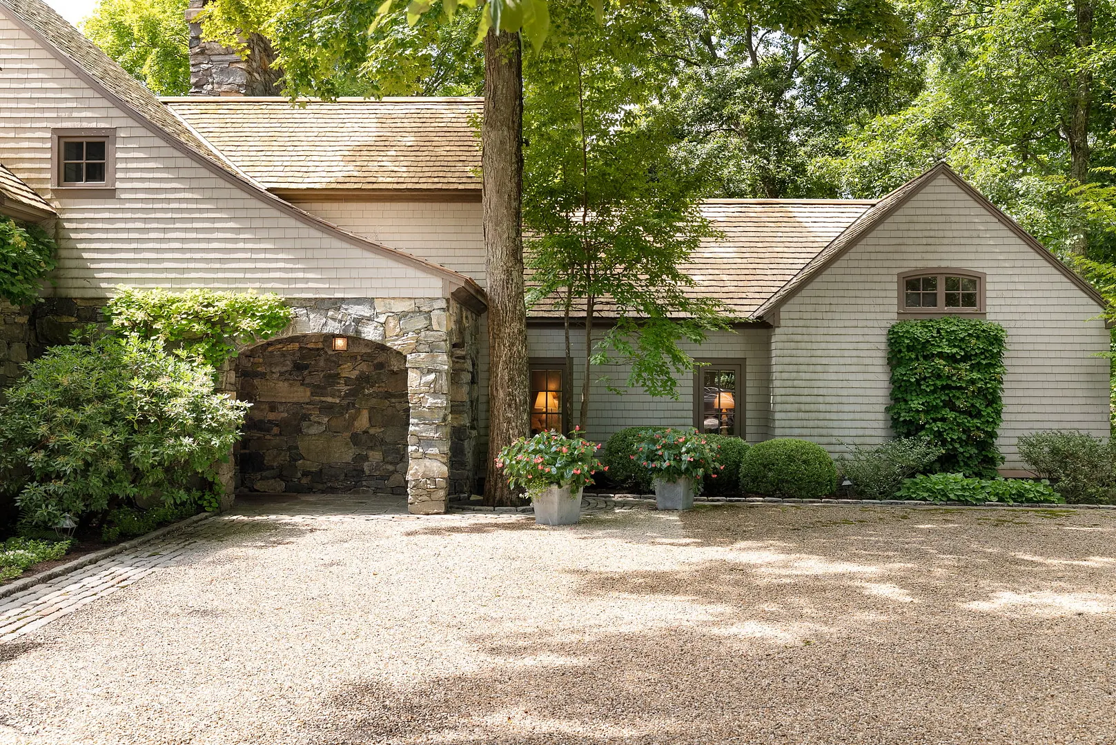 33 Nodine Pasture Road Photo 6