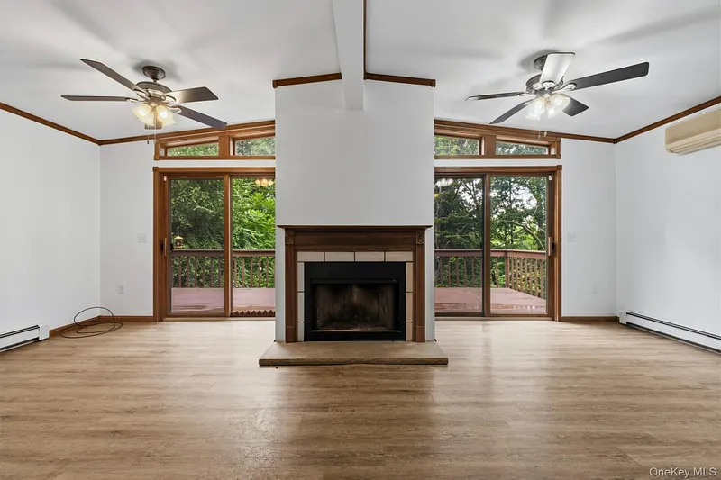 35 Moccasin View Road Photo 7