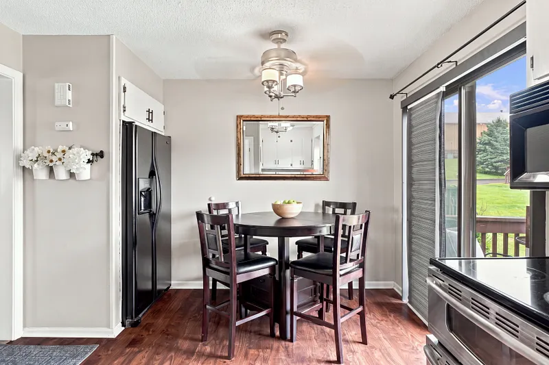 820 Matthews Street  #4 Photo 8