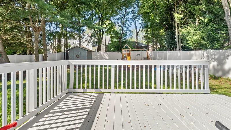 45 Kensington Ave Photo 19
