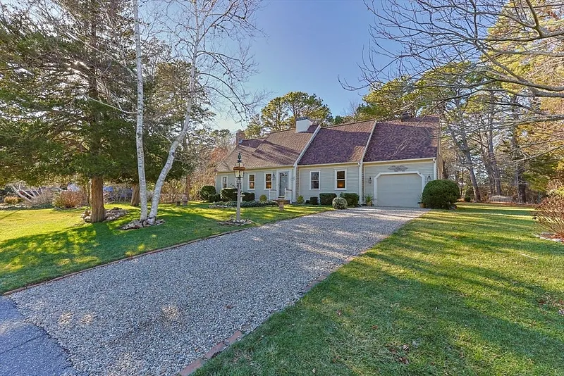 42 Marshview Circle Photo 32
