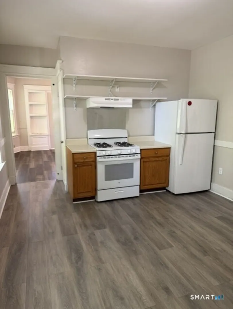 119 Hobart Street  #2nd floor Photo 26