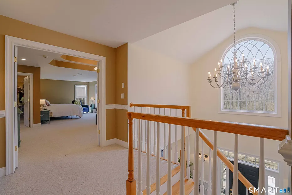 380 Southbury Road Photo 12