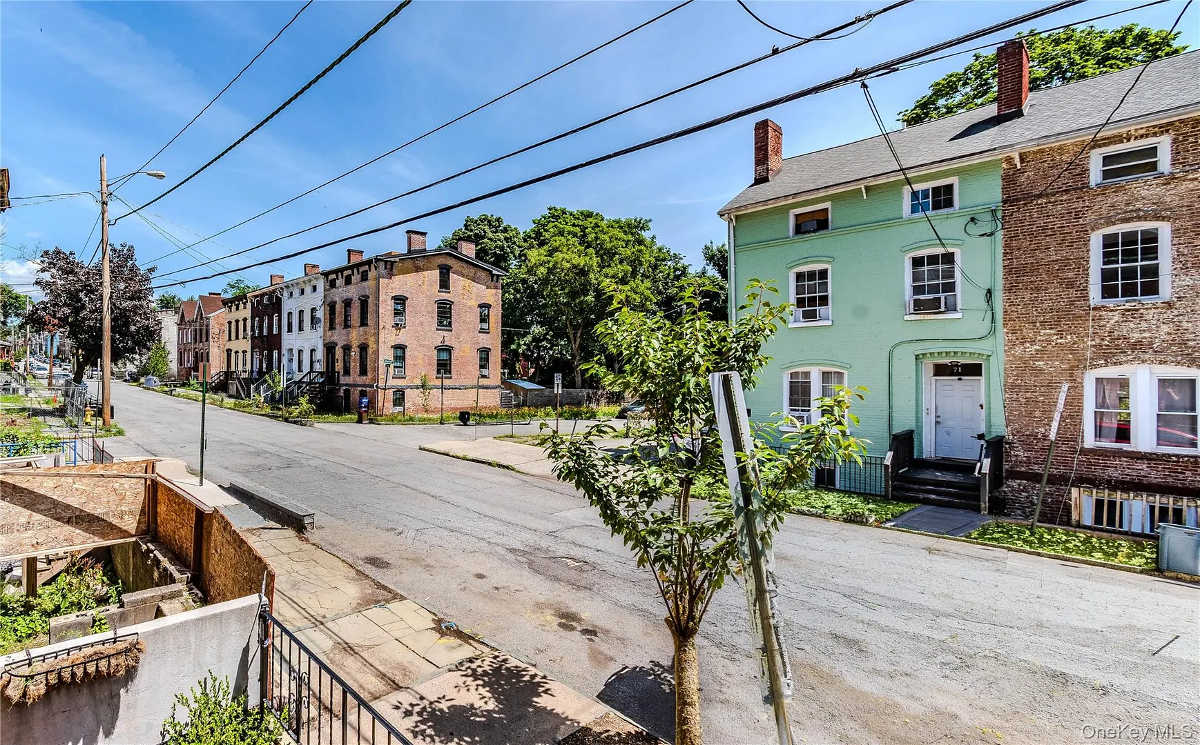 70 Lander Street Photo 3