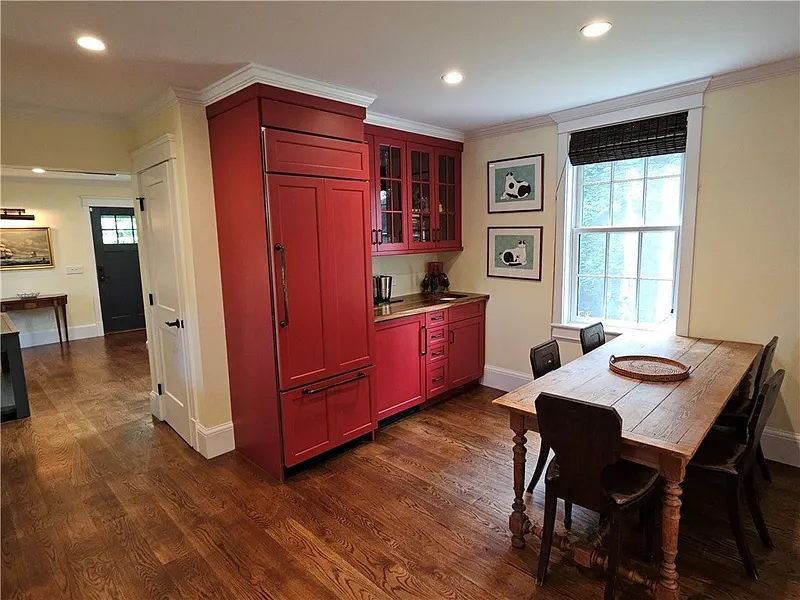 209 Coggeshall Avenue Photo 20
