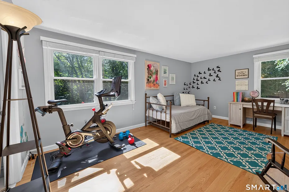 87 Chevas Road Photo 13