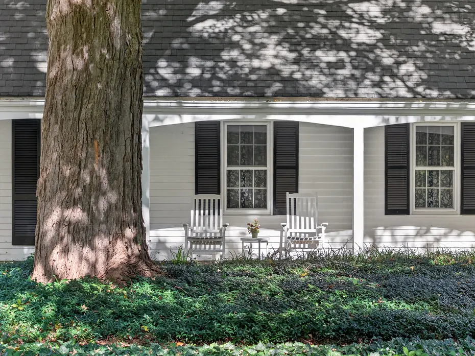 9 Ingham Hill Road Photo 35